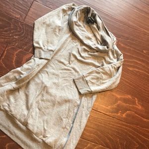 Like new Bebe sweatshirt top